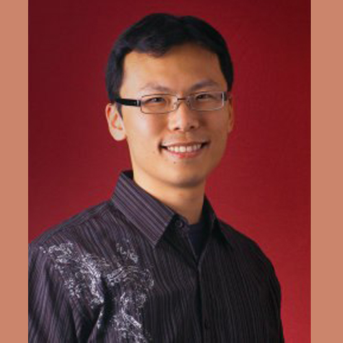 David Doong (Ph.D. in Theology, Fuller) saat ini adalah gembala dari Shi-Pai Friendship Presbyterian Church di Taipei, dan telah ditunjuk sebagai Sekretaris Jenderal CCCOWE berikutnya